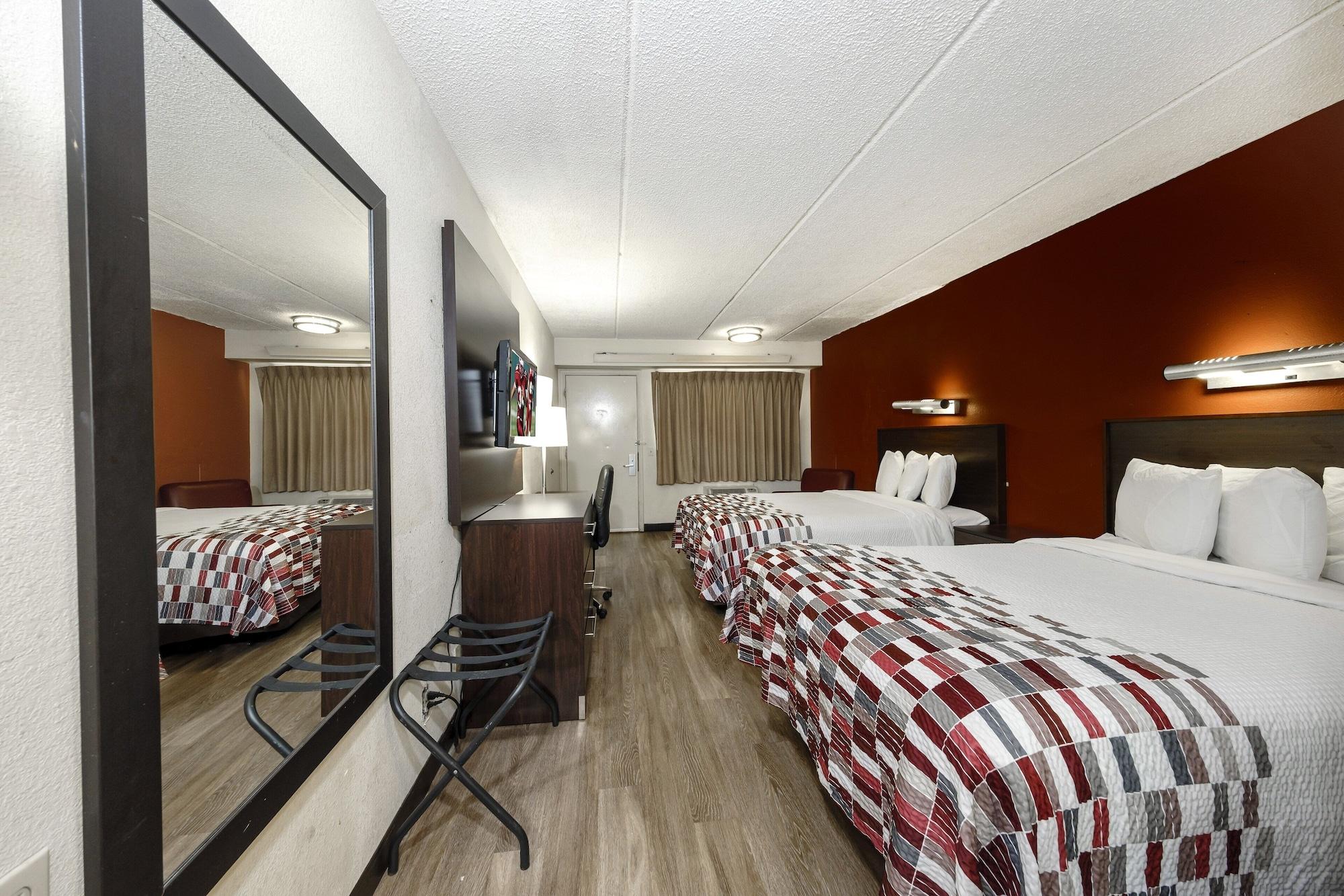 Red Roof Inn Tampa - Brandon Εξωτερικό φωτογραφία