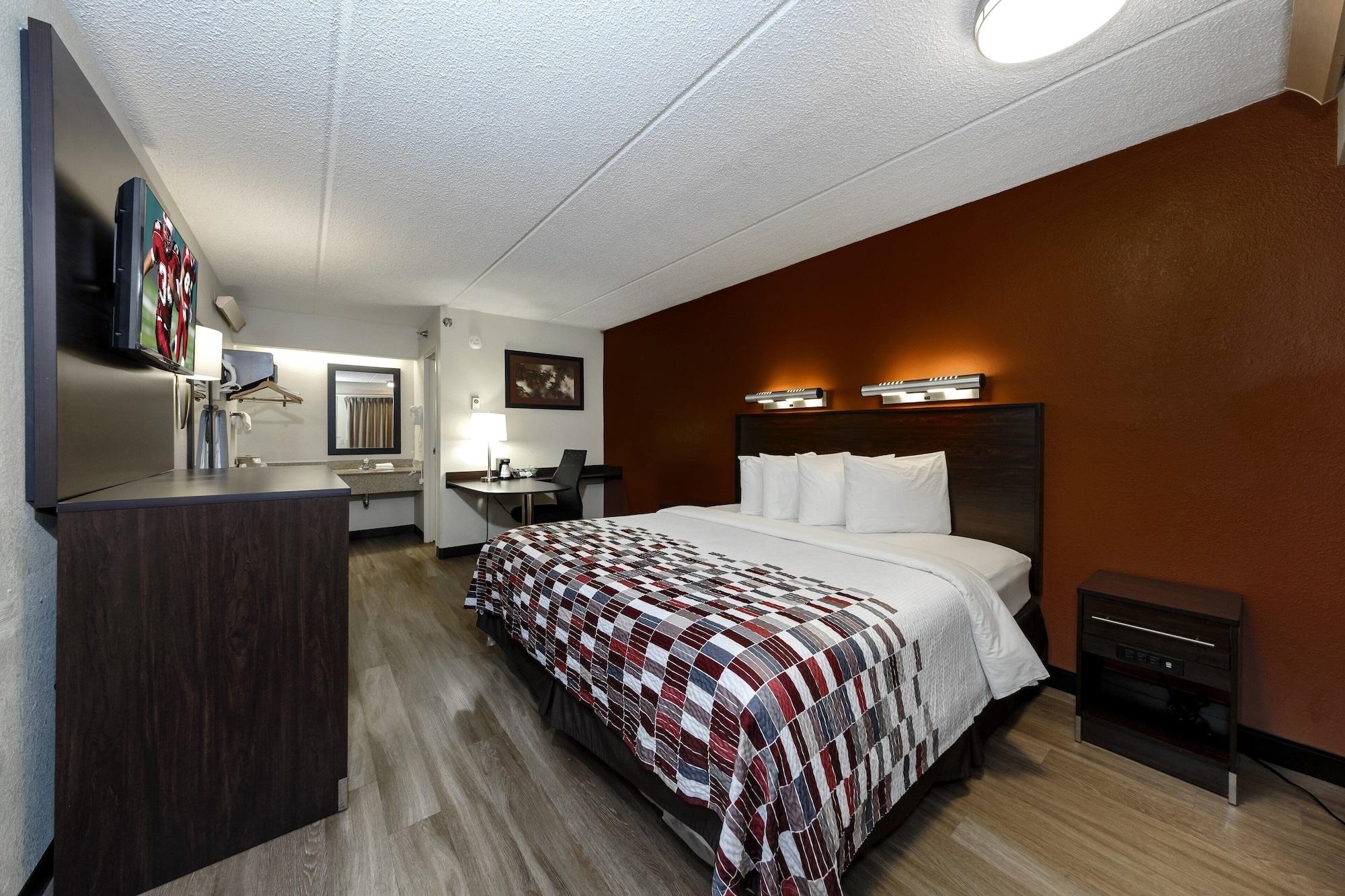 Red Roof Inn Tampa - Brandon Εξωτερικό φωτογραφία