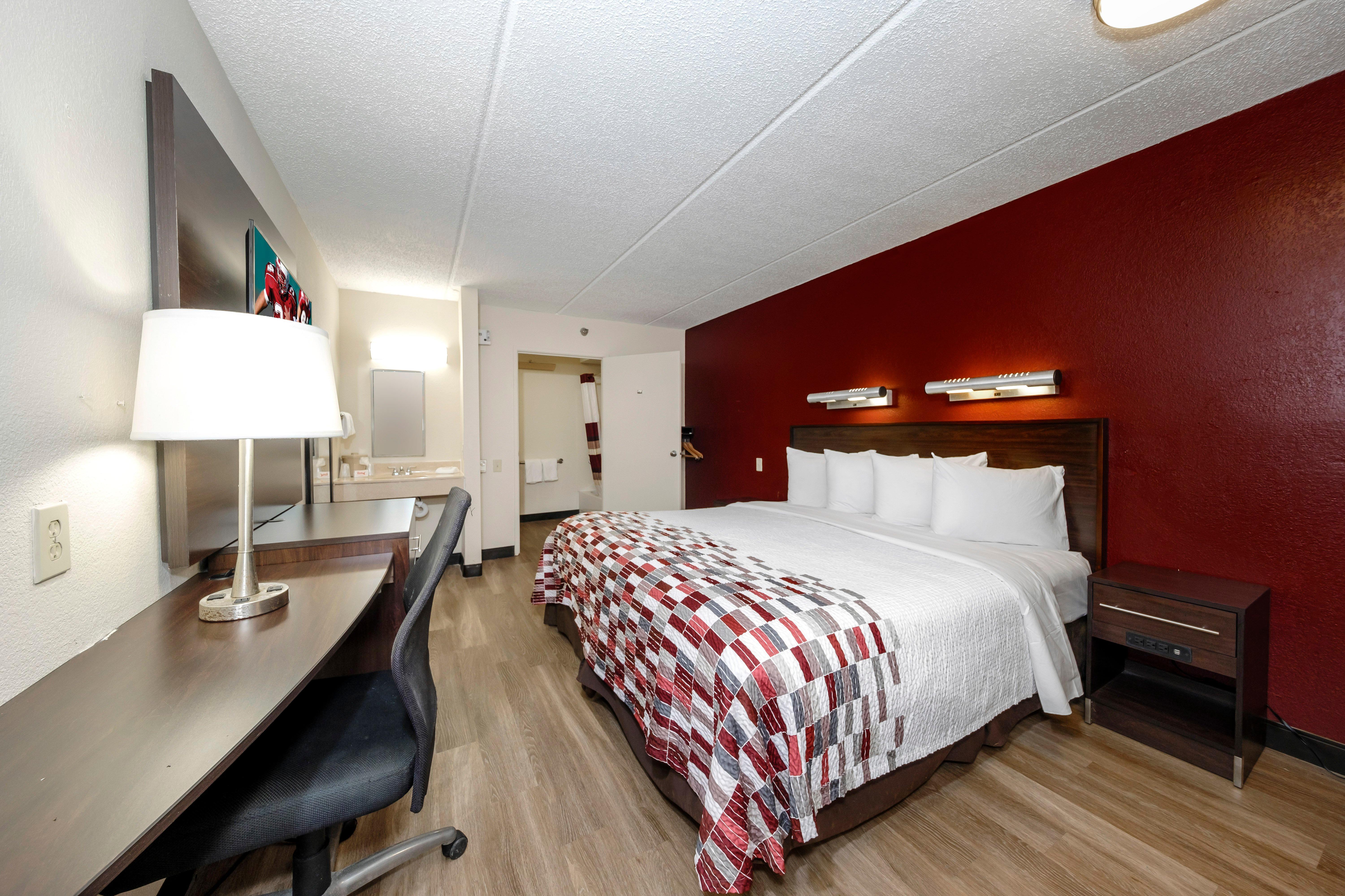 Red Roof Inn Tampa - Brandon Εξωτερικό φωτογραφία