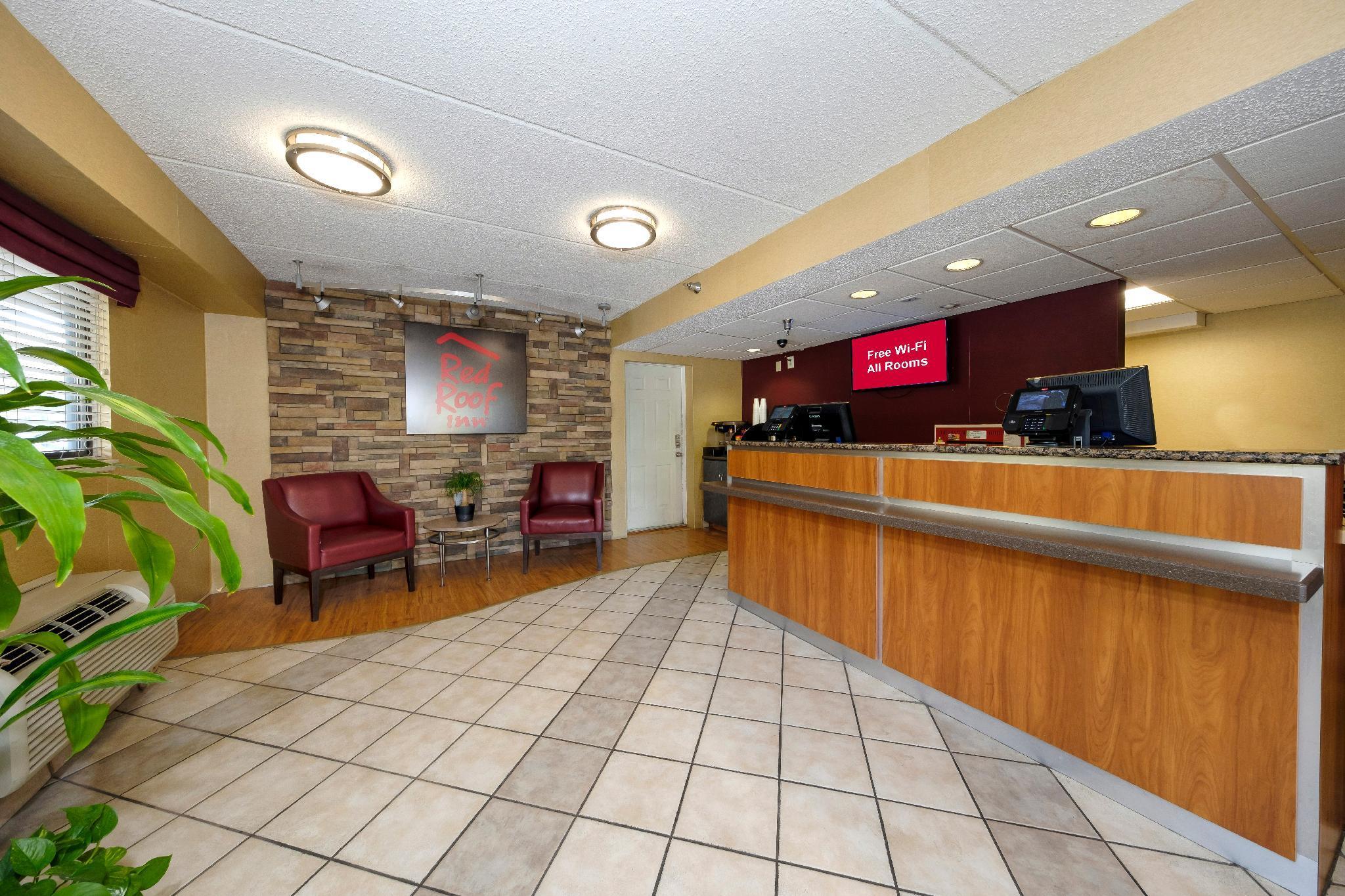 Red Roof Inn Tampa - Brandon Εξωτερικό φωτογραφία