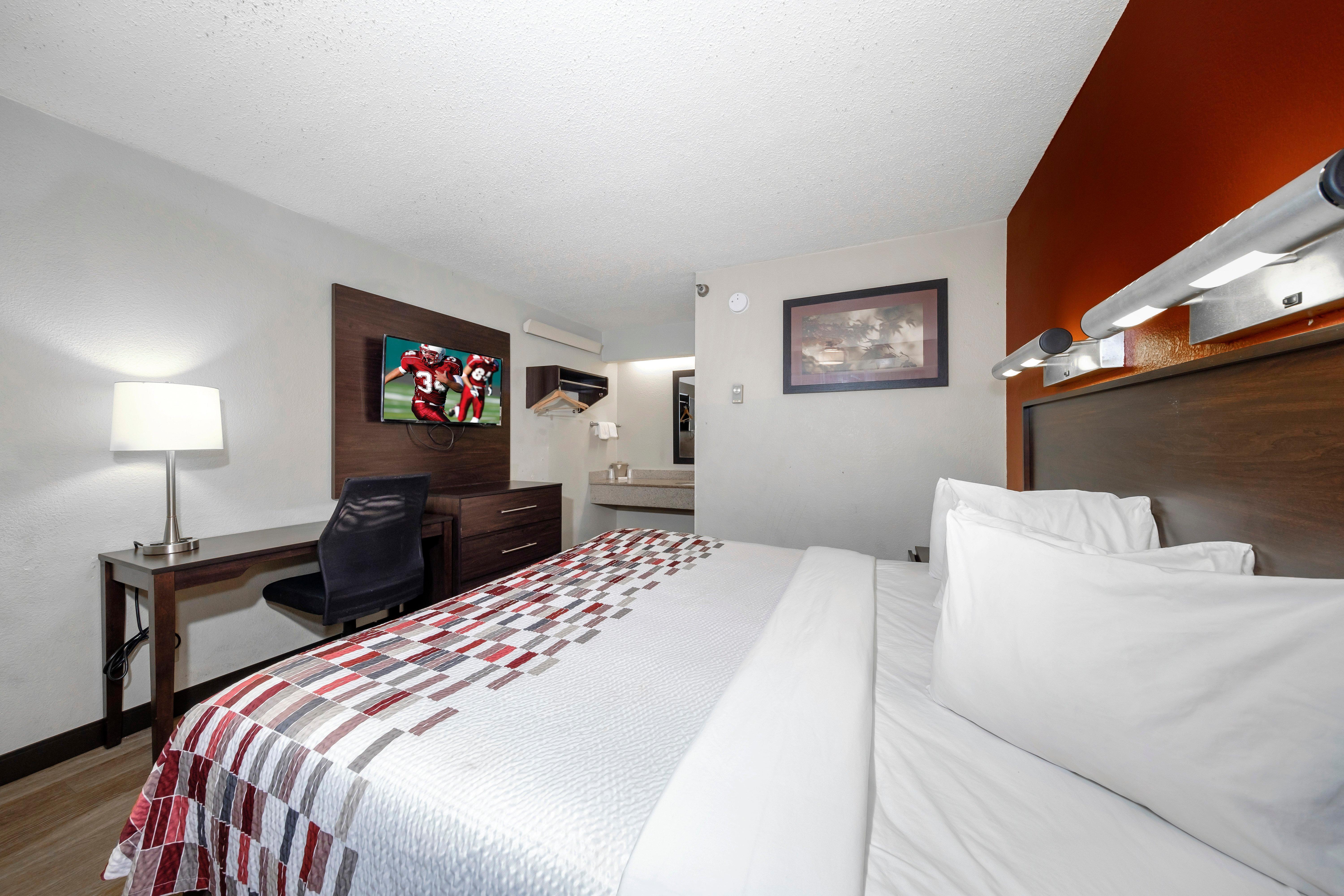 Red Roof Inn Tampa - Brandon Εξωτερικό φωτογραφία