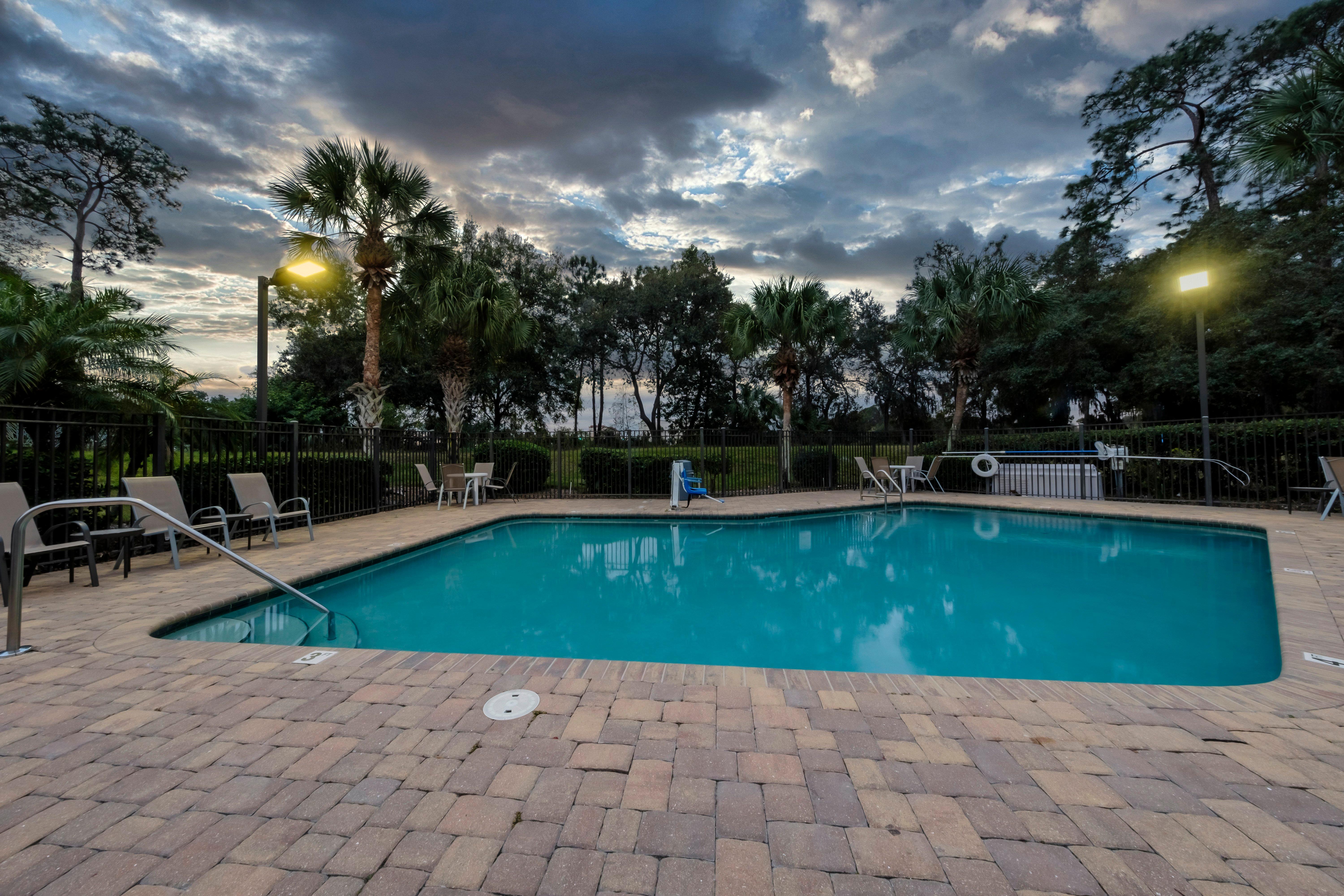 Red Roof Inn Tampa - Brandon Εξωτερικό φωτογραφία