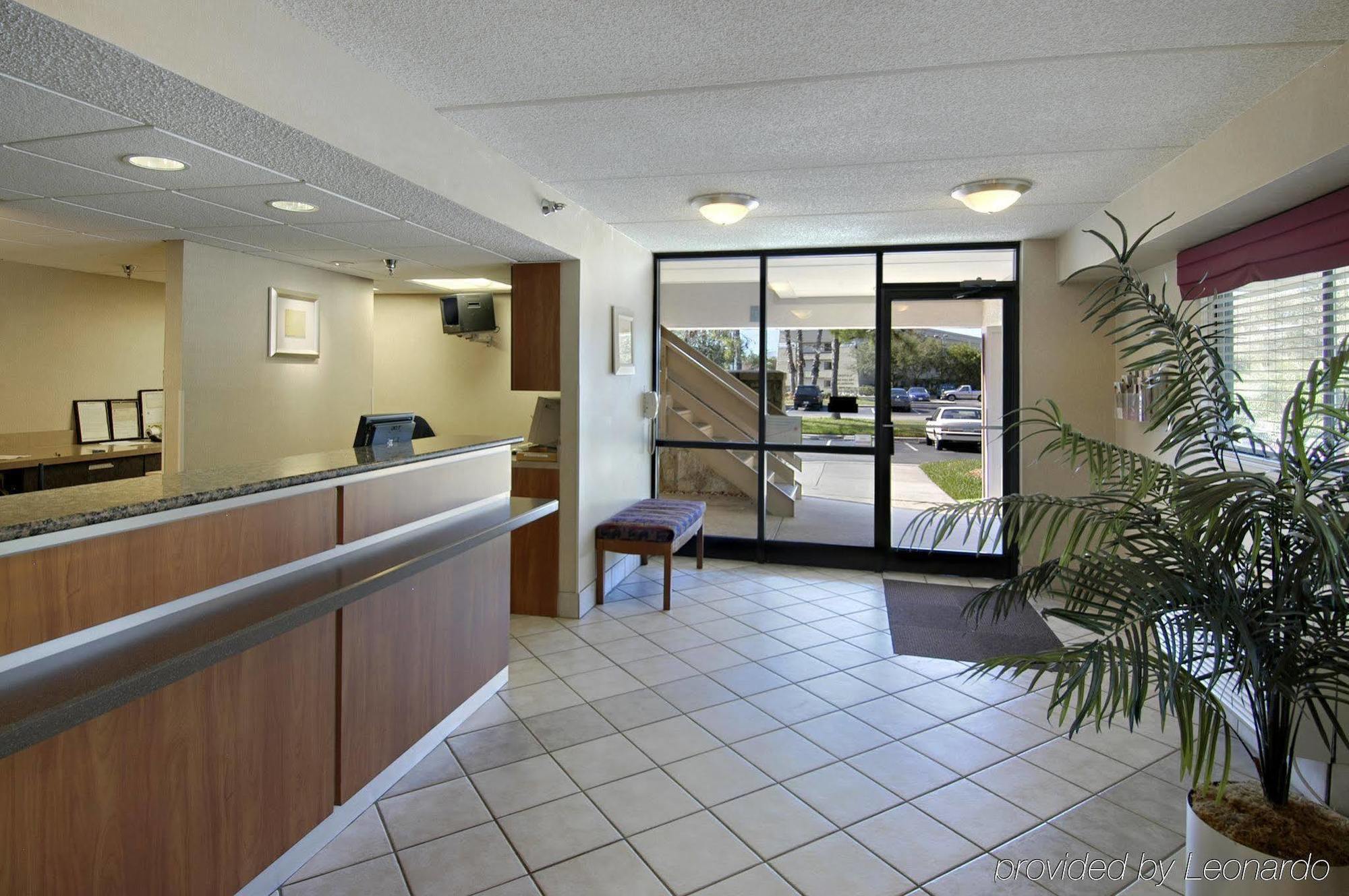 Red Roof Inn Tampa - Brandon Εξωτερικό φωτογραφία
